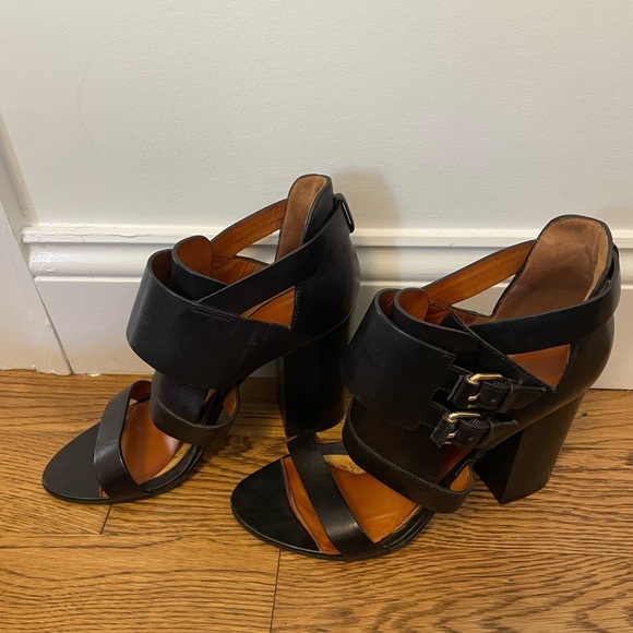 Givenchy Sandal Pumps - Picture 1 of 6